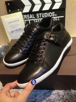 LV Fashion Casual Shoes Men--086